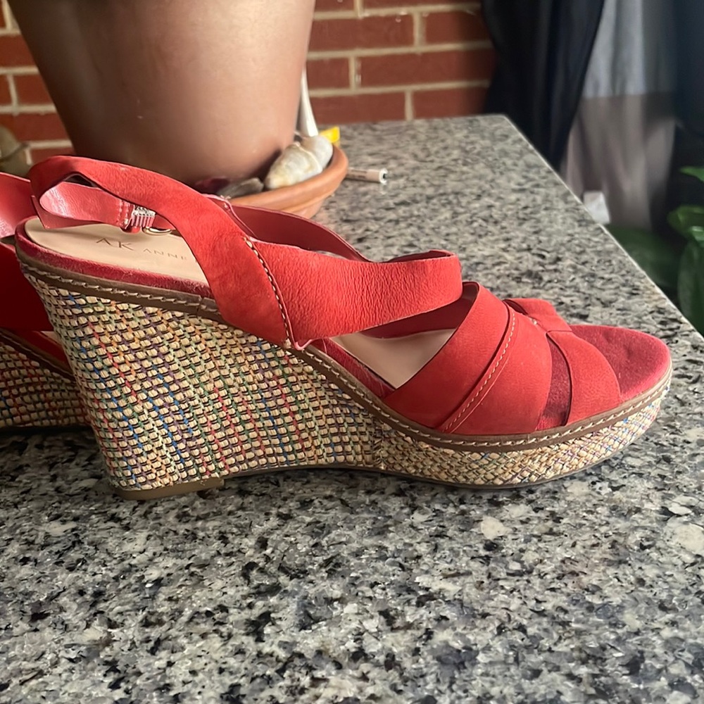 Size 9.5 Anne Klein wedge sandals